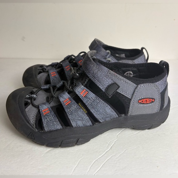 Keen Newport H2 Water Sandals Gray Size 3 - Picture 1 of 7